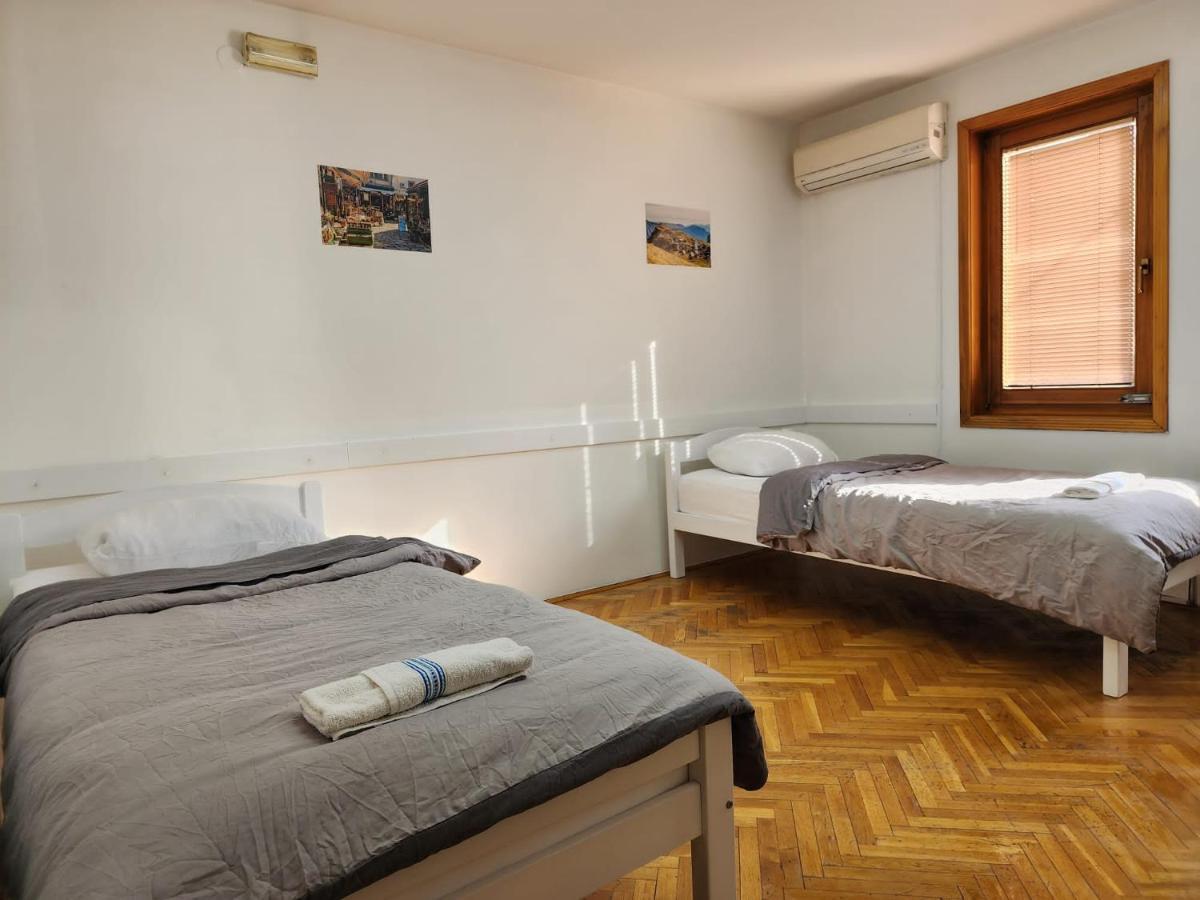 Hostel Center サラエヴォ エクステリア 写真