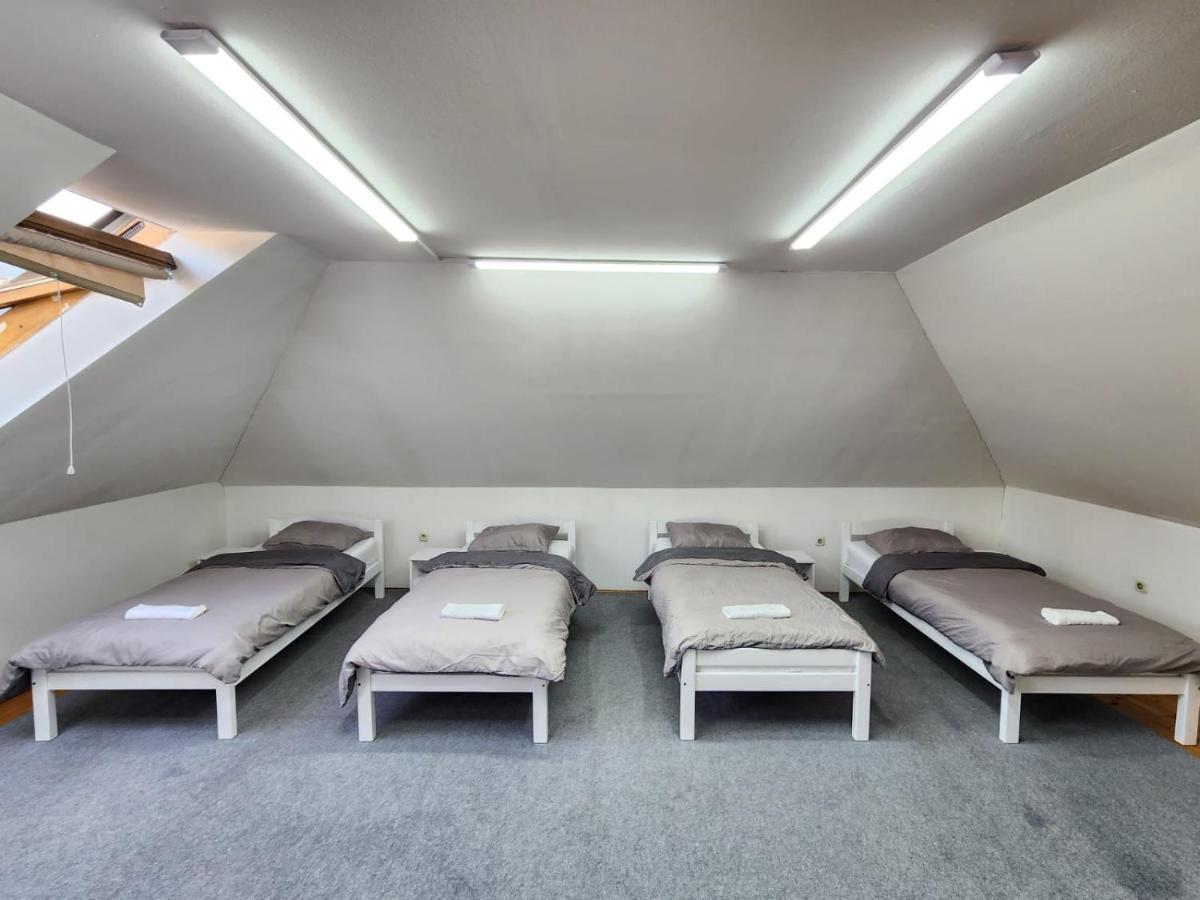 Hostel Center サラエヴォ エクステリア 写真
